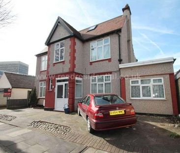 Crowborough Road, Southend On Sea, SS2 - Photo 3