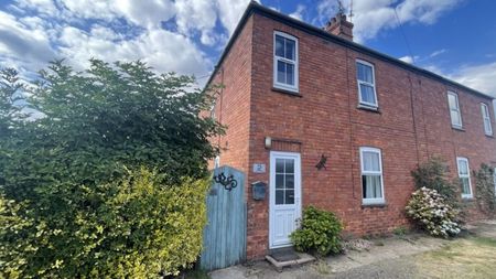 2 Manor Farm Cottages, Sleaford Road, Bracebridge Heath, Lincoln - Photo 2