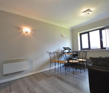 1 bedroom flat to rent - Photo 3