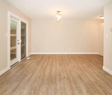 Beautiful 3 Bedroom Townhouse in Riverside Meadows - Photo 4