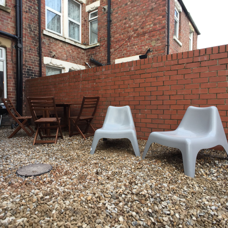 Carlton Street Unit 5 - Photo 4