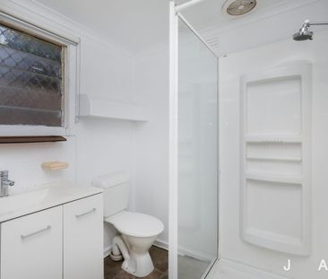 UPDATED HOME IN GREAT LOCATION - Photo 2