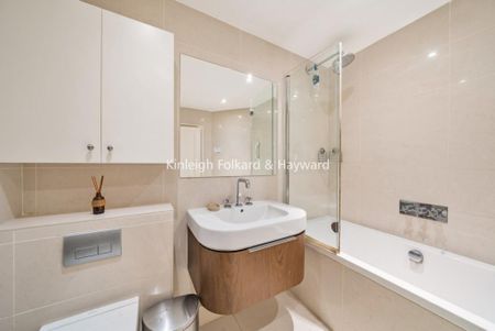 3 bedroom flat to rent - Photo 2