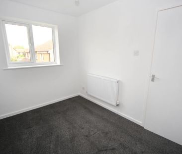 2 bedroom semi-detached house to rent - Photo 2