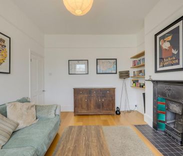 3 bedroom flat to rent - Photo 5