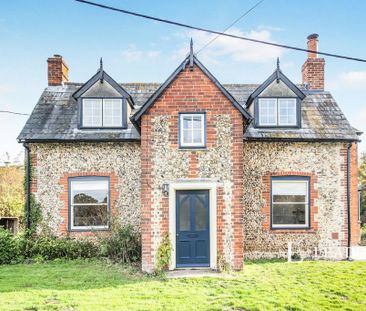 4 bedroom detached house to rent - Photo 1