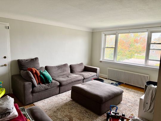 For Lease - 9 Riverview Boulevard Unit# 1, St. Catharines, Ontario - Photo 1