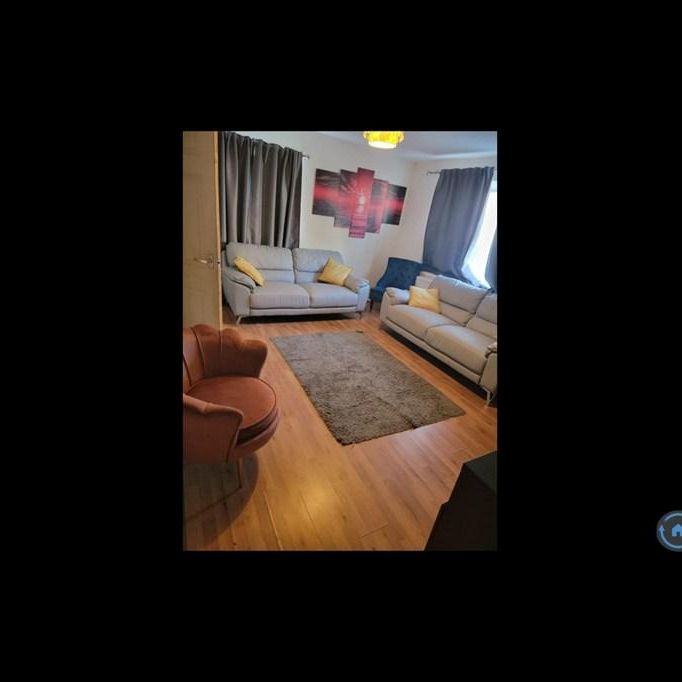 2 bedroom maisonette to rent - Photo 1