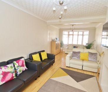 3 bedroom terraced house to rent - Photo 4