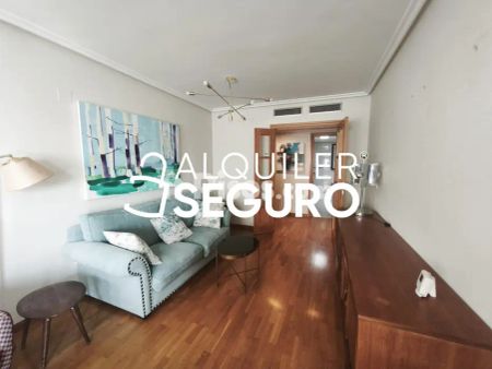 Piso en alquiler en Casco Histórico - Photo 3