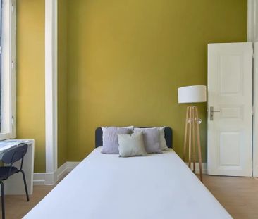 Largo Vitorino Damásio, Lisbon, Lisbon 1200-872 - Photo 3