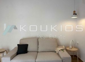 Studio/Γκαρσονιέρα για ενοικίαση - Νεάπολη, - Φωτογραφία 1