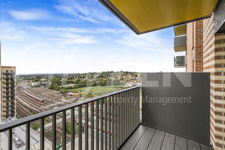 Pullman House, Wembley Park Gardens, Wembley, London - Photo 5