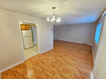 For Lease - 133 Creditstone Road, Brampton, Ontario - Photo 3