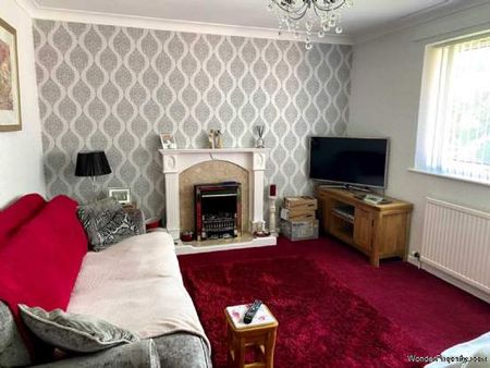 1 bedroom property to rent in Oldham - Photo 3