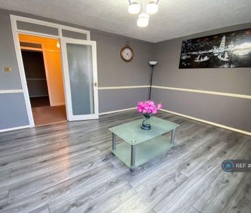 3 bedroom terraced house to rent - Photo 2