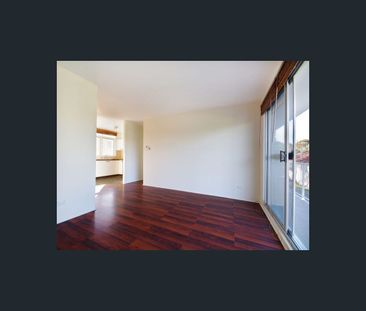 9/103 Pitt Road, North Curl Curl, NSW 2099 - Photo 3
