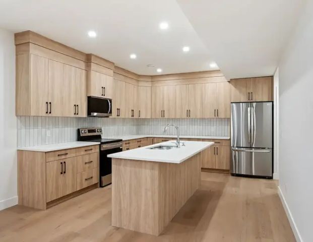 Brand New 1 bedroom Legal Suite in Tuxedo - 882 SQ FT | Calgary - Photo 1