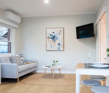 Central Albury Fully Furnished Apartment - Photo 3