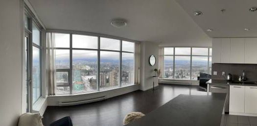 Metrotown 2B2B w/ Amazing 275degree skyline view - Photo 2