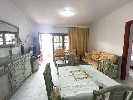 Se alquila en Garañaña apartamento de 1 dormitorio - Foto 2