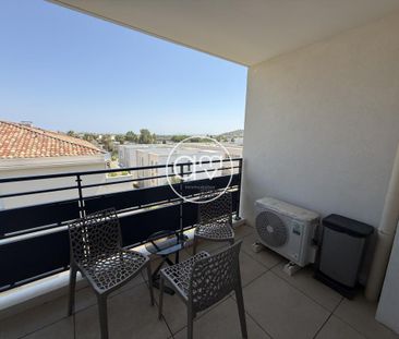 Location Appartement 2 pièces Meublé 40m² HYERES 83400 - Photo 6