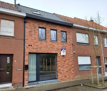 Prachtig gerenoveerde woning met 3 slaapkamers te Geluwe - Photo 4