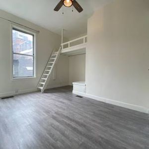 Loft style studio apartment - Photo 2