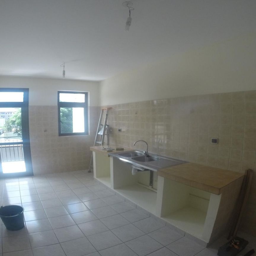 Location Appartement 3 pièces 82m² CAYENNE 97300 - Photo 1