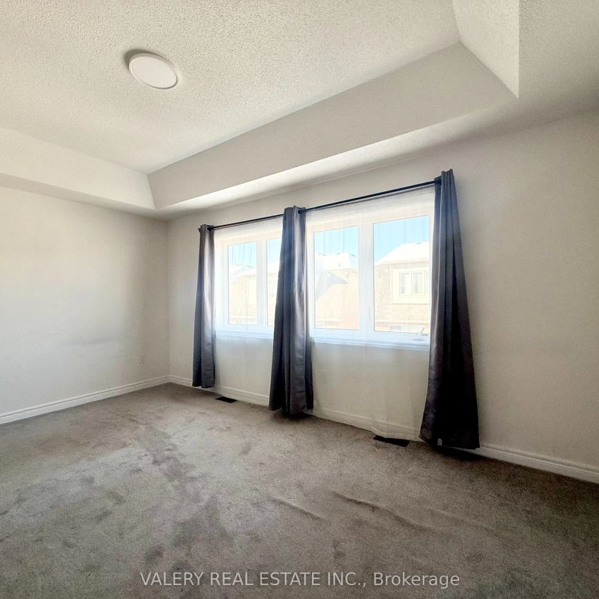 7 Geranium Crescent #7 - Photo 1