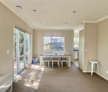19B Cunliffe Street, Johnsonville - Photo 3