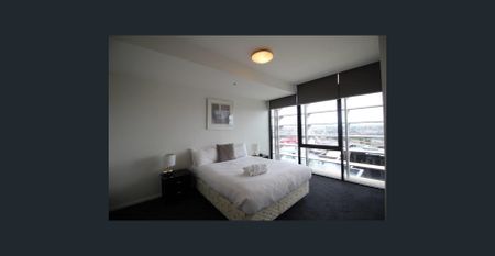 Live on the top floor of The Arkley - Photo 5