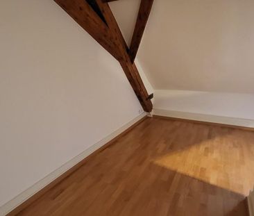 Belle chambre mansardée, idéal pour étudiants ou comme pied-à-terre... - Foto 1