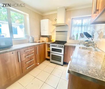 House share to rent - Photo 4