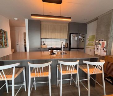 Appartement 5 1/2 - maison de ville sur 2 étages - Photo 2