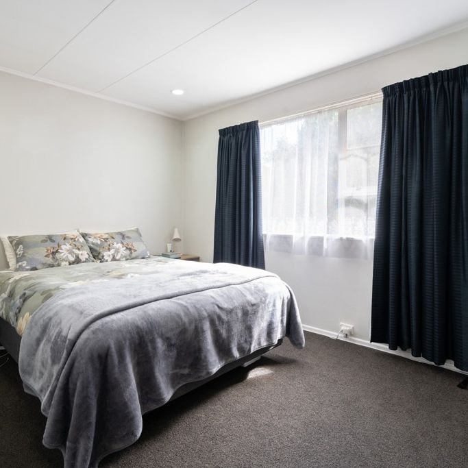 12B Bell Street, Tawa - Photo 1