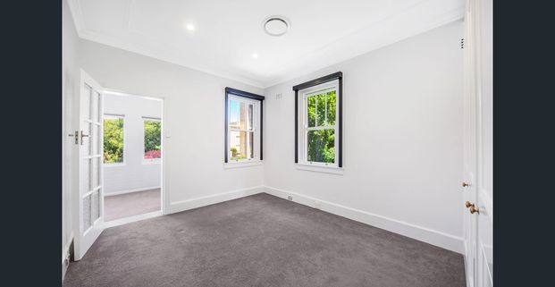 Character Filled Residence In The Heart Of Mosman - Photo 1