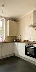 6 bedroom house of multiple occupation to rent - Photo 4