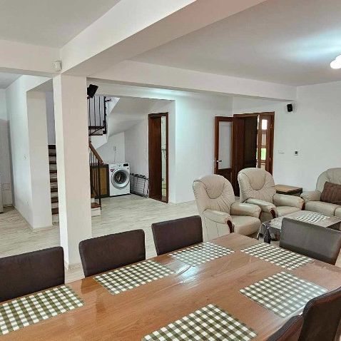 Casa 4 camere de inchiriat, P-ta Ghioceilor/Iosia - Photo 1