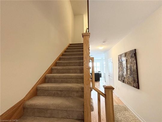 For Lease - 420 Newman Drive, Cambridge, Ontario - Photo 1