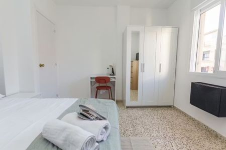 Calle Martínez Maldonado, Málaga, Andalusia 29007 - Photo 4