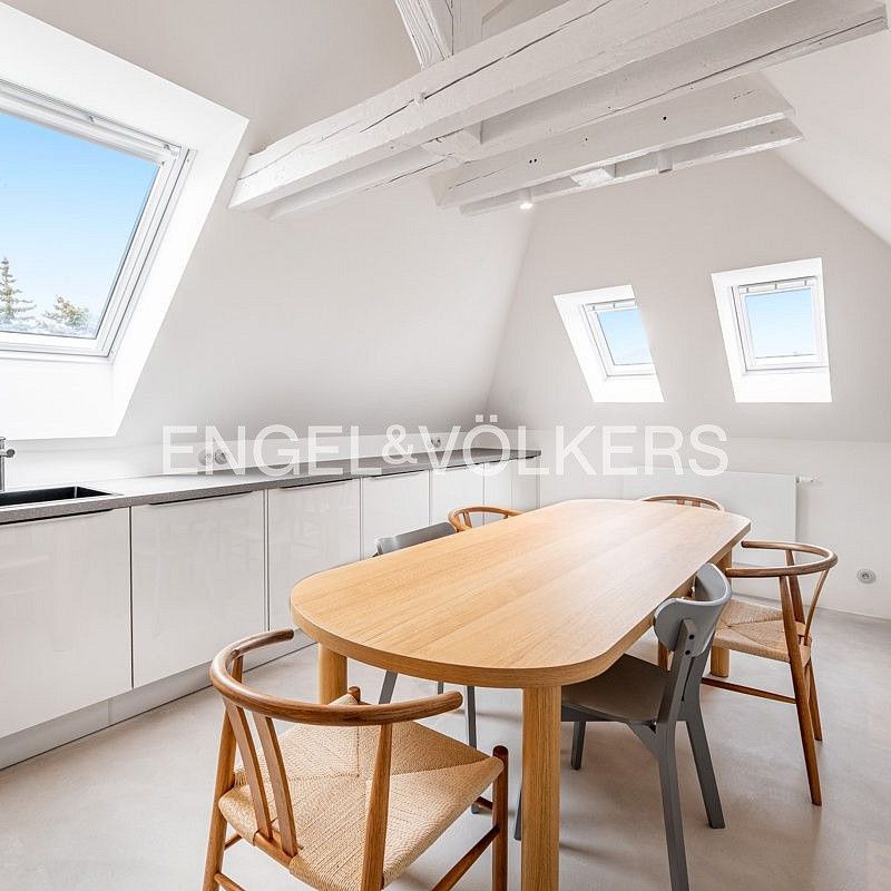 Pronájem bytu 3+1 144 m² - Фото 1