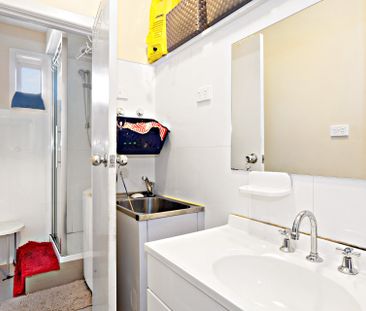 5/29 Weir Street, Balwyn - Photo 6