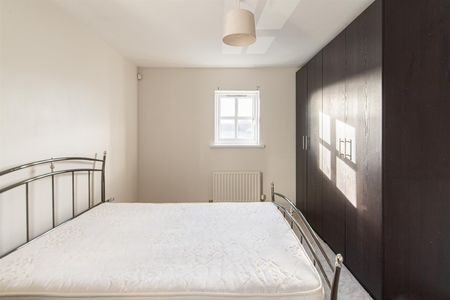 Taylor Court, Carrville, Durham - Photo 3