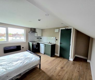 Studio Flat, Wealdstone, HA3 - Photo 2