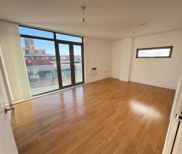 2 bedroom apartment to rent - Photo 2