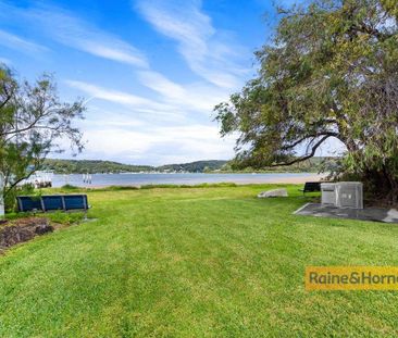 Two Bedroom Unit in Waterfront Complex! - Photo 6