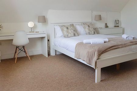 5 Bed Flat, Redland, BS6 - Photo 3