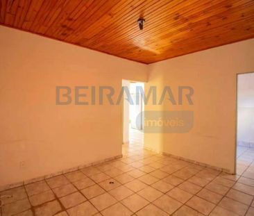 Casa de 2 quartos e com vaga de garagem, lote compartilhado - QNB 6... - Photo 2
