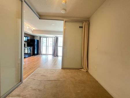 For Lease - 30 Meadowglen Place Unit# 408, Toronto, Ontario - Photo 4